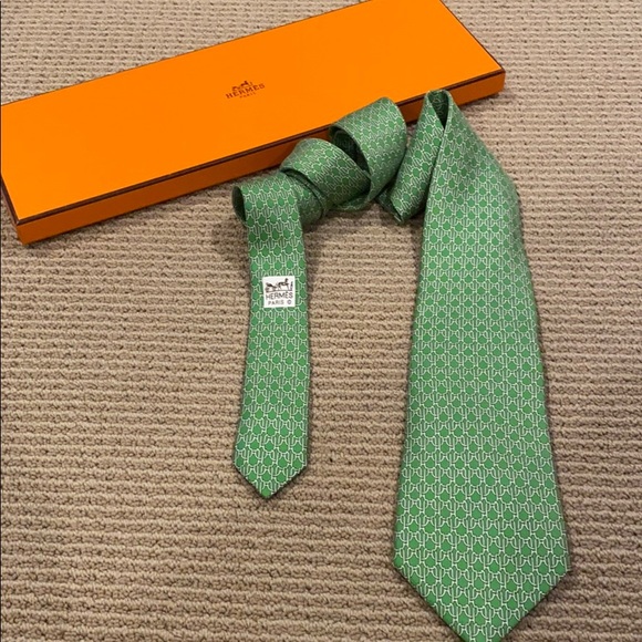 Hermes Other - 🔴 HERMÈS 5618 GREEN SILK TIE
